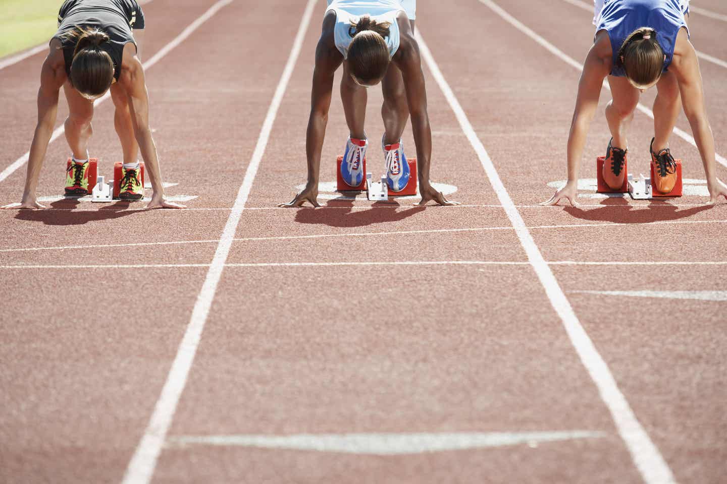 Kuriose Fakten zu Olympischen Spielen: Läufer in den Startblöcken