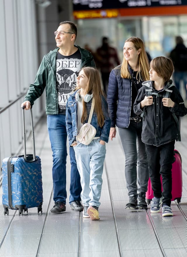 Mehr Informationen Familie am Köln Bonn Airport