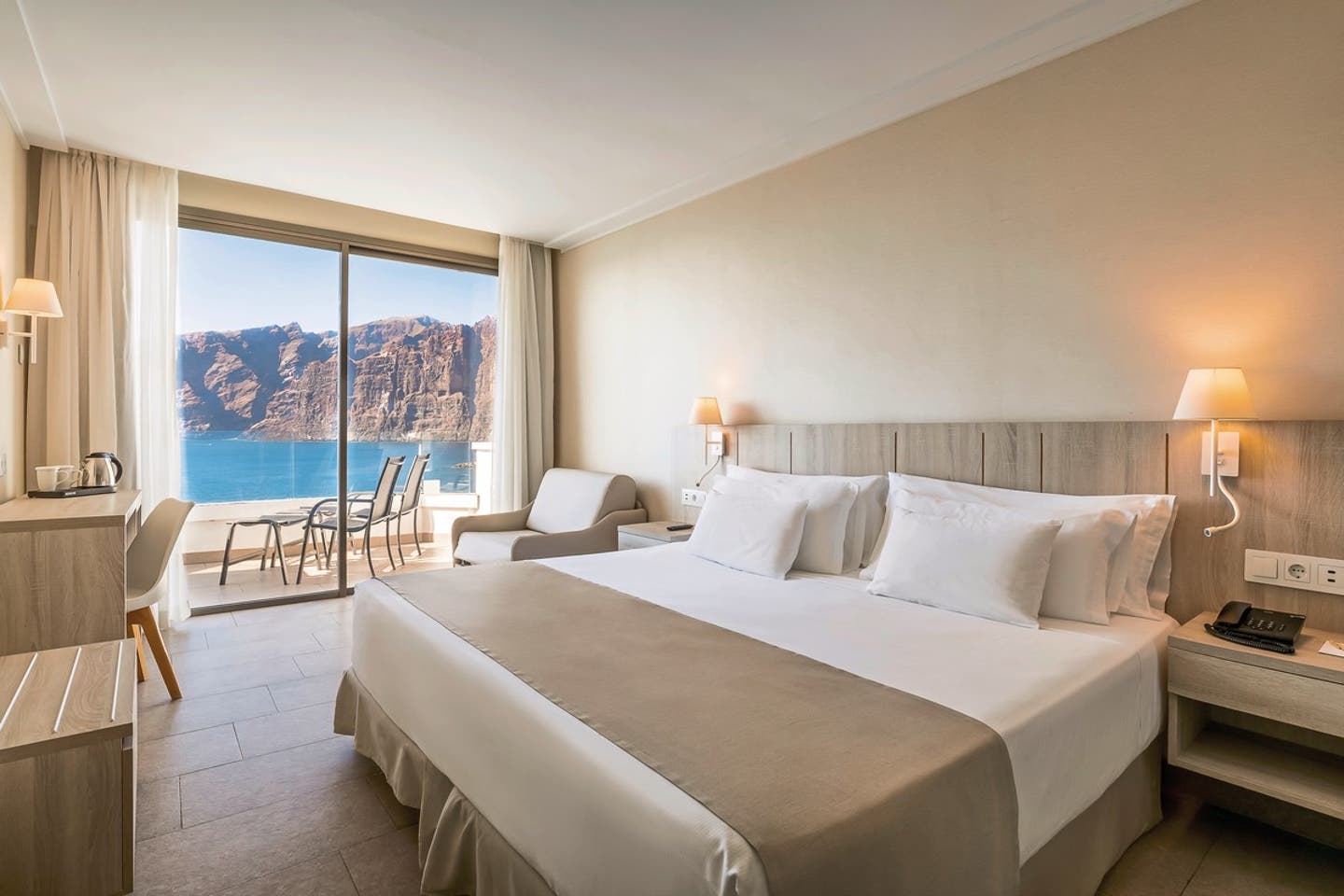 Wohnbeispiel Doppelzimmer Deluxe Superior Meerblick