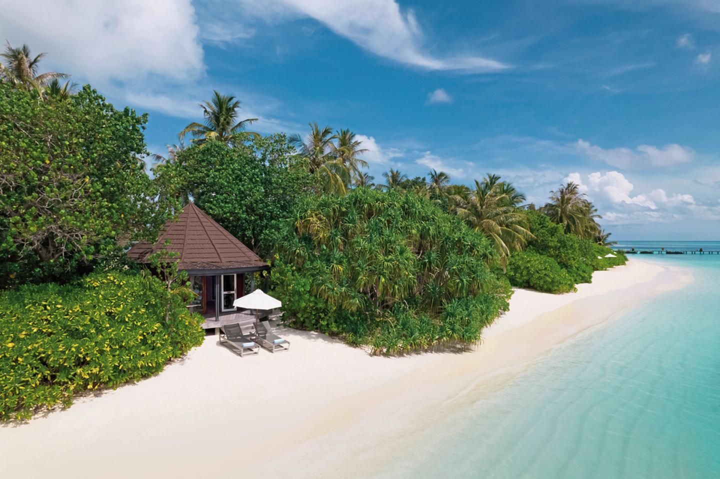 Premium Jacuzzi Beach Villa
