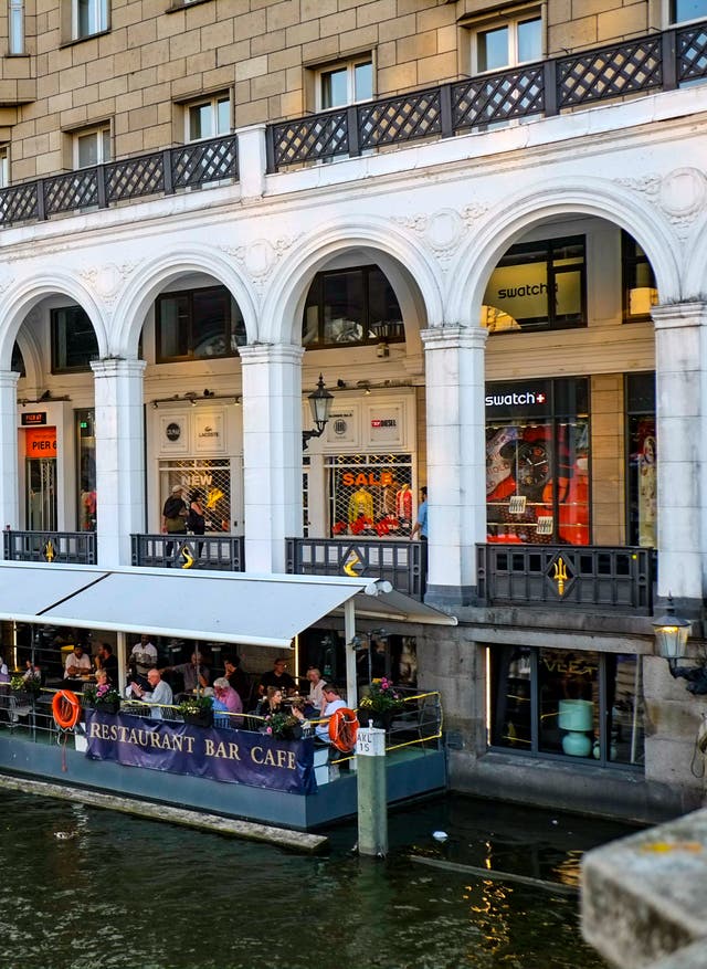 Shopping in Hamburg