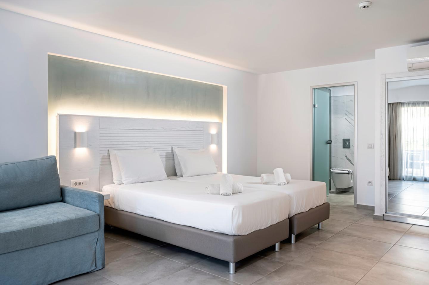 Wohnbeispiel Doppelzimmer Deluxe Komfort Poolblick