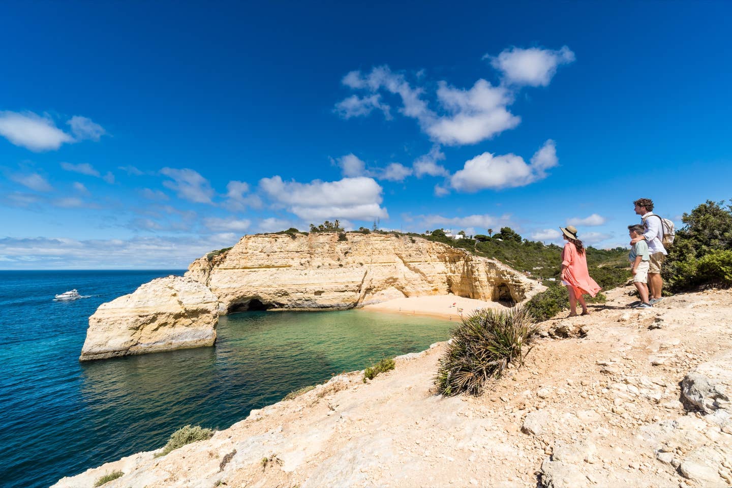 Algarve – Central West Carvoeiro Sete Vales Suspensos