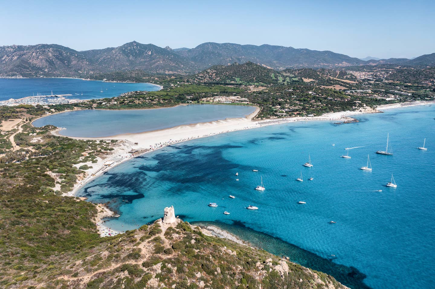 Strandurlaub in Italien: Porto Giunco in Sardinien