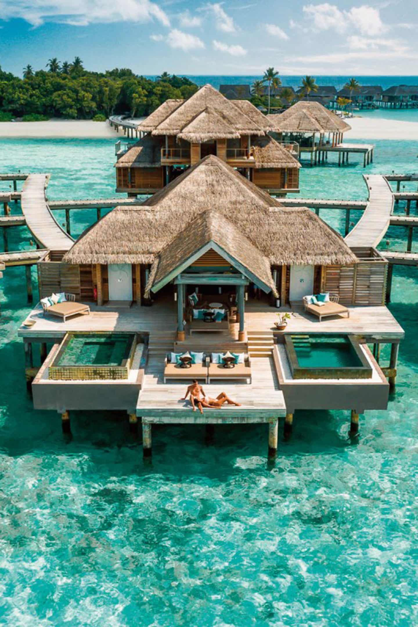 Blick auf das Milaidhoo Island Maledives Hotel