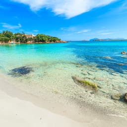 Strandhotels auf Sardinien