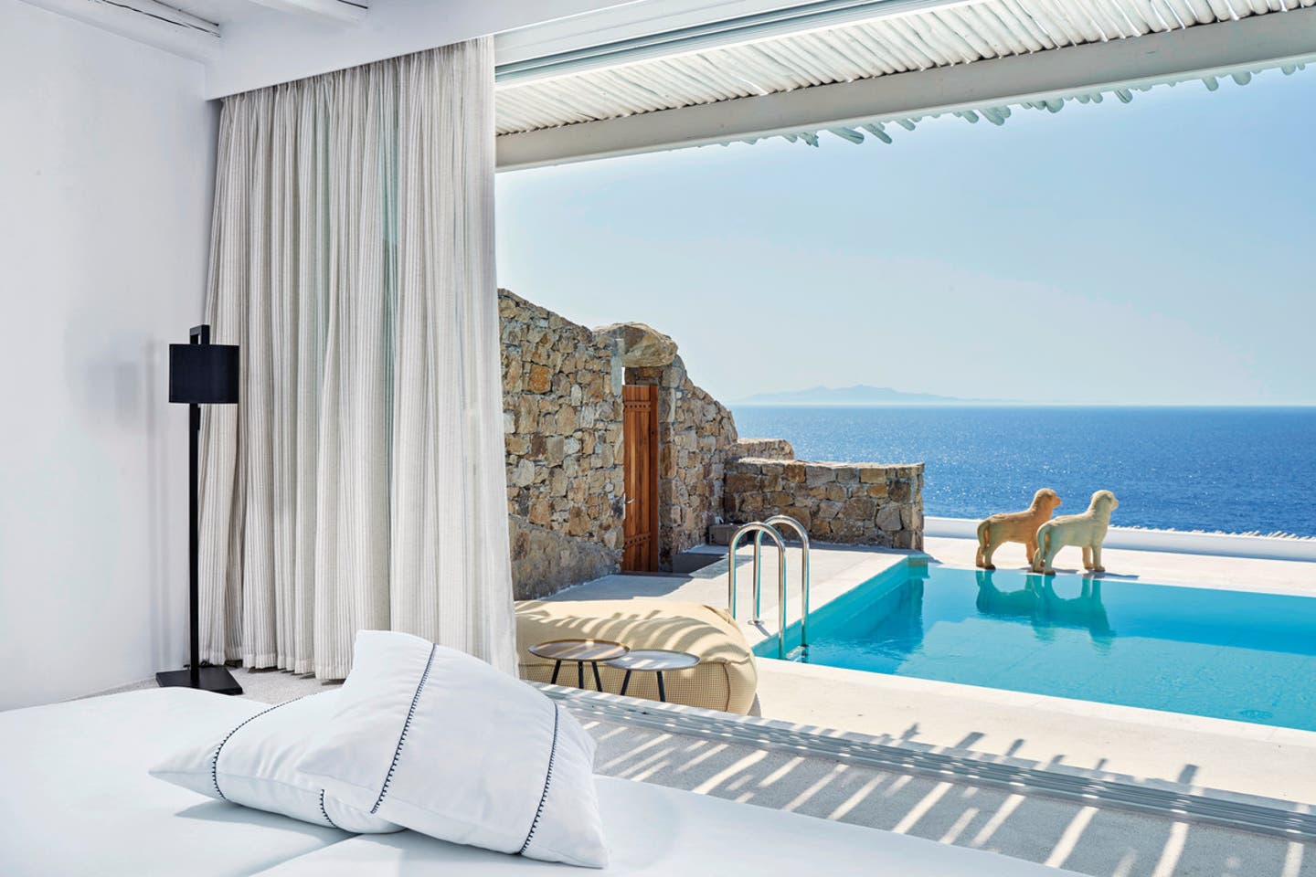 Wohnbeispiel Doppelzimmer Premium Meerblick Outdoor Jacuzzi