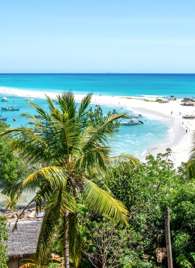 Jetzt entdecken Trendreisen 2025 - Strand auf Madagaskar