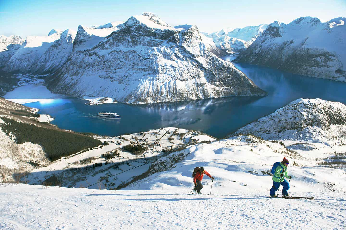 Havila Voyages Kreuzfahrt Ski in Hjorundfjord