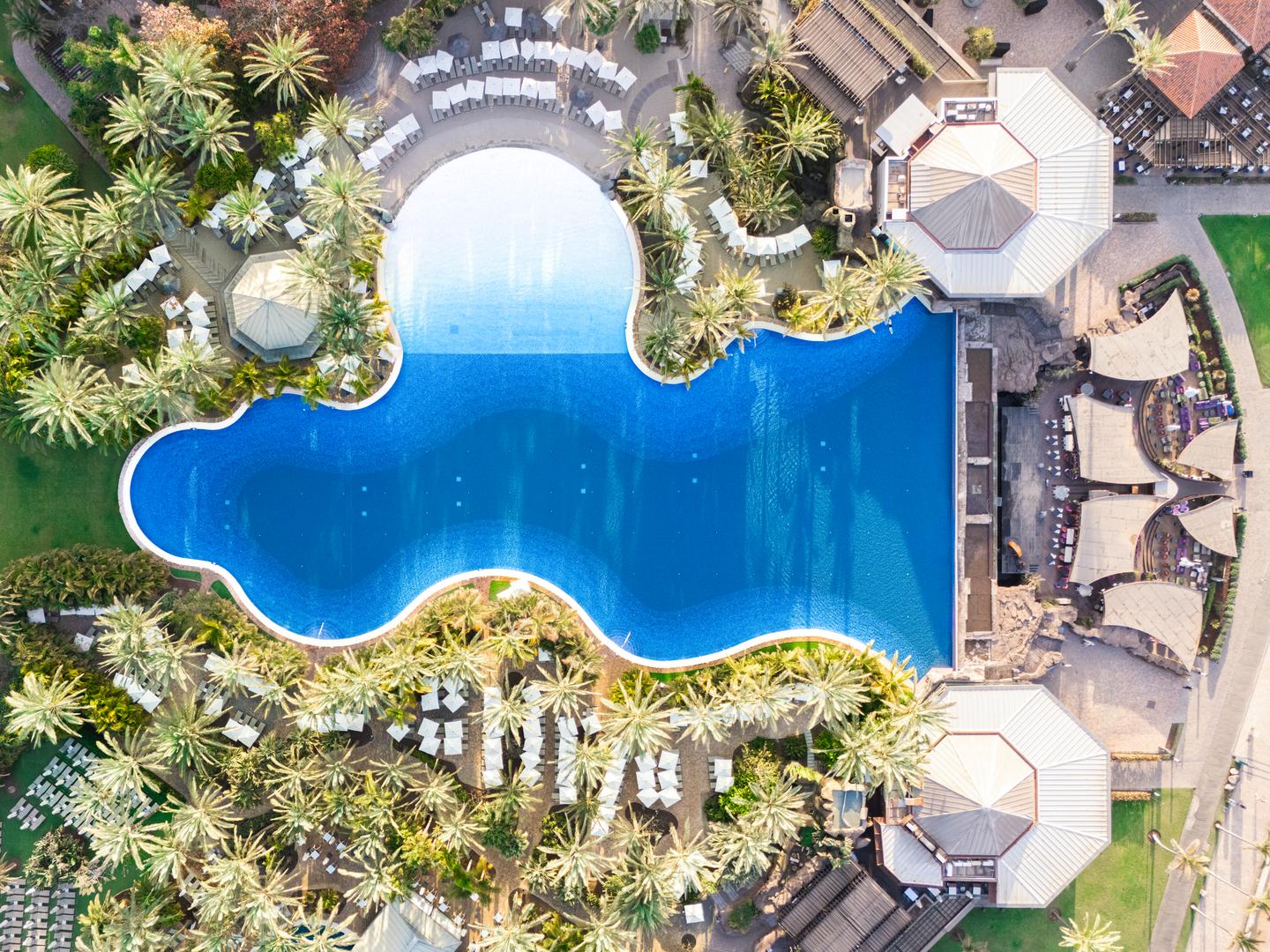Poolanlage Drohnenbild