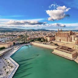 spanien-mallorca-palma-de-mallorca-skyline-g-2194828318.jpeg