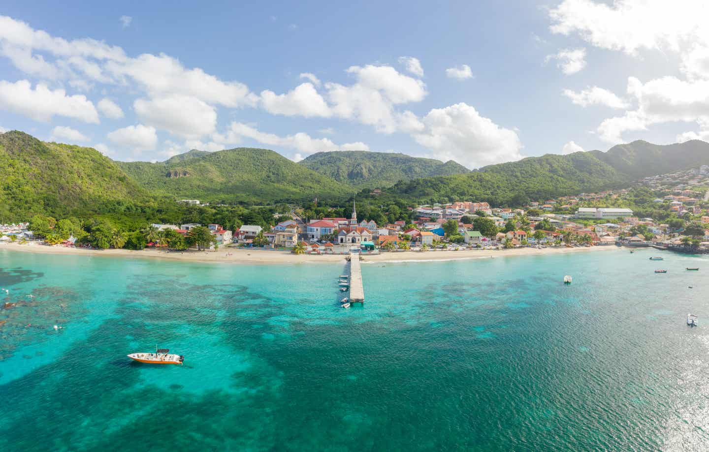 Karibik schönste Inseln: Anse Darlet Bay auf Martinique