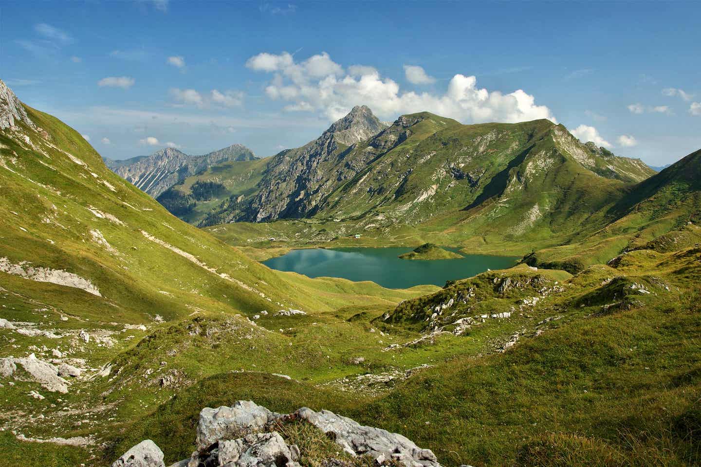 Deutschland Alpen Schrecksee Blick auf den See