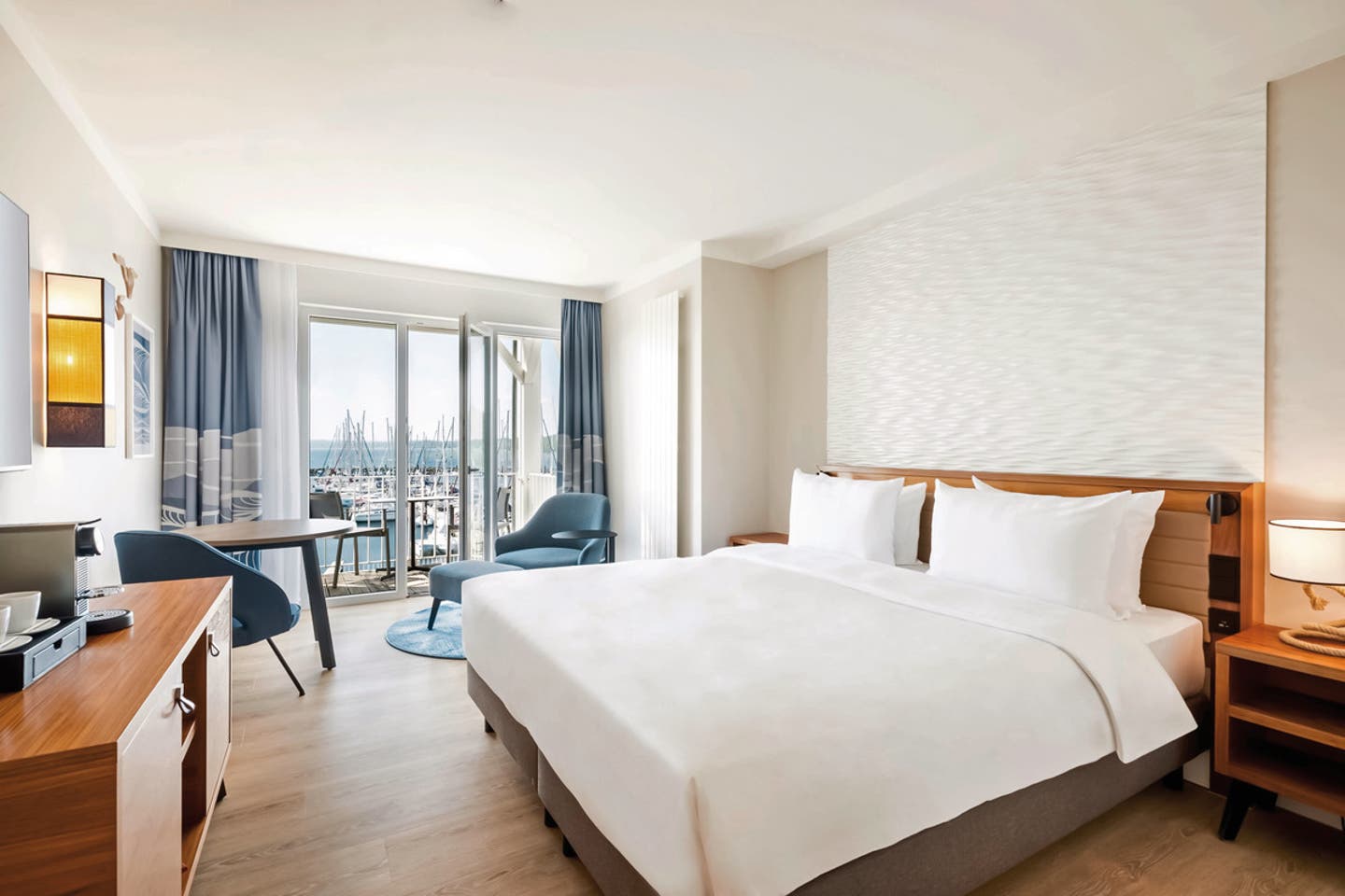 Wohnbeispiel Doppelzimmer King Bed Meerblick