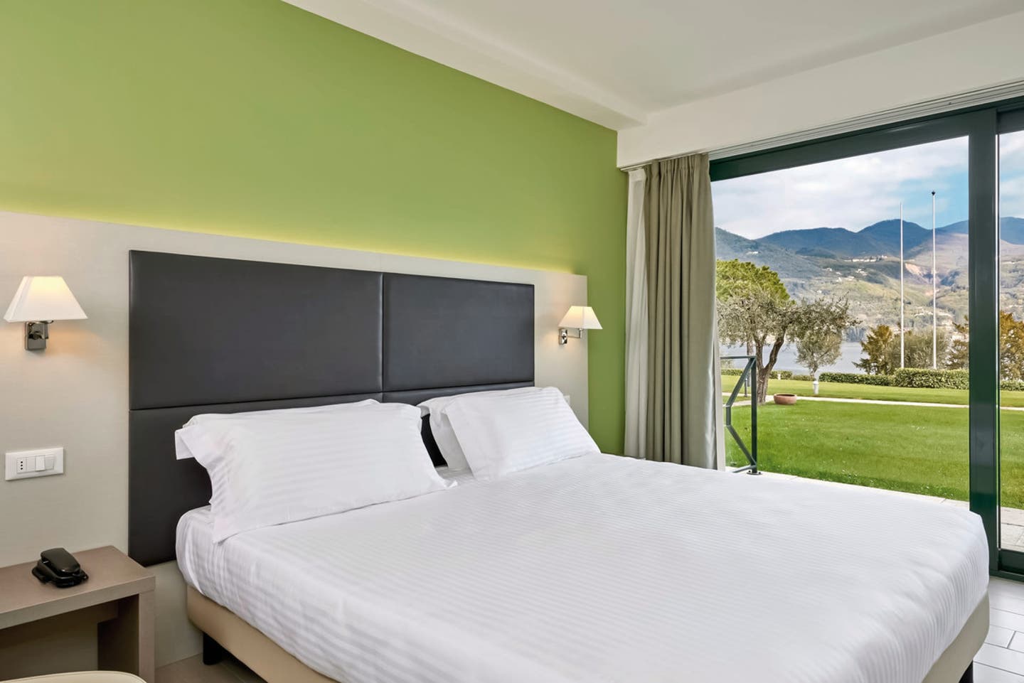 Wohnbeispiel Doppelzimmer Superior seitl. Seeblick