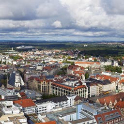 leipzig-stadtansicht-klein-t-186254891.jpg
