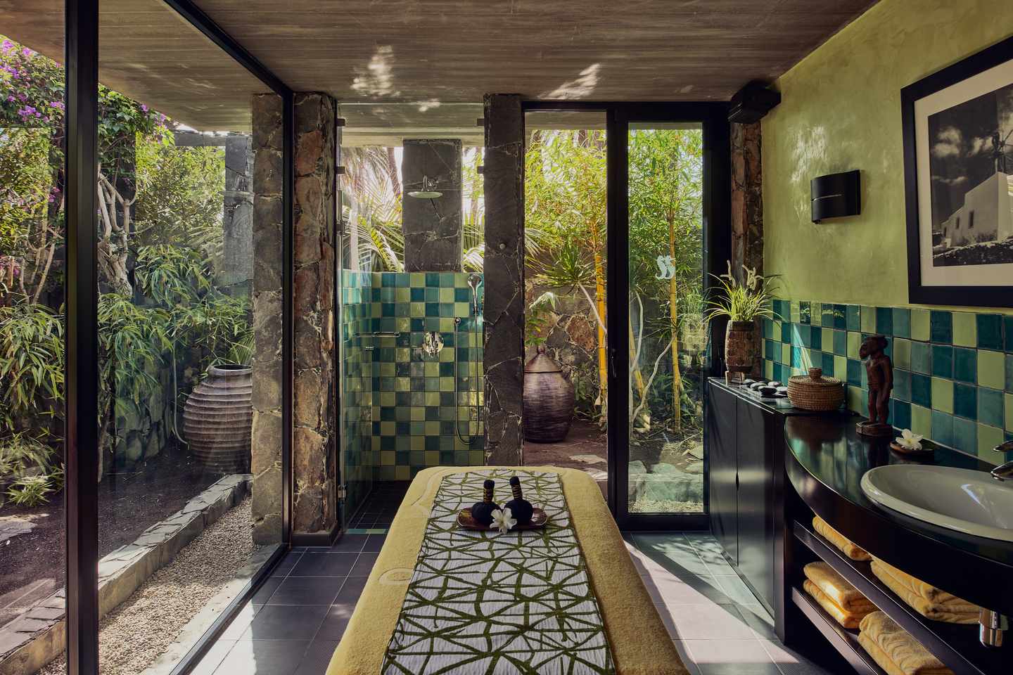 Seaside Palm Beach Spa Treatment Room Seaside Palm Beach Spa Treatment Room