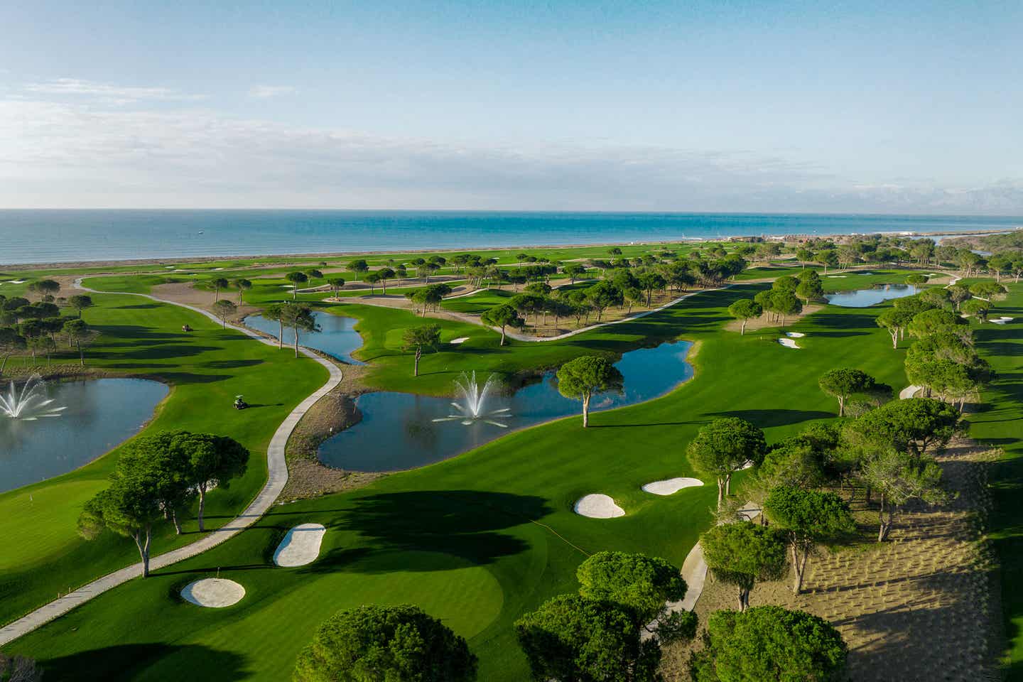 Cullinan Links Golf Club mit vier Seen und angrenzendem Küstenstreifen