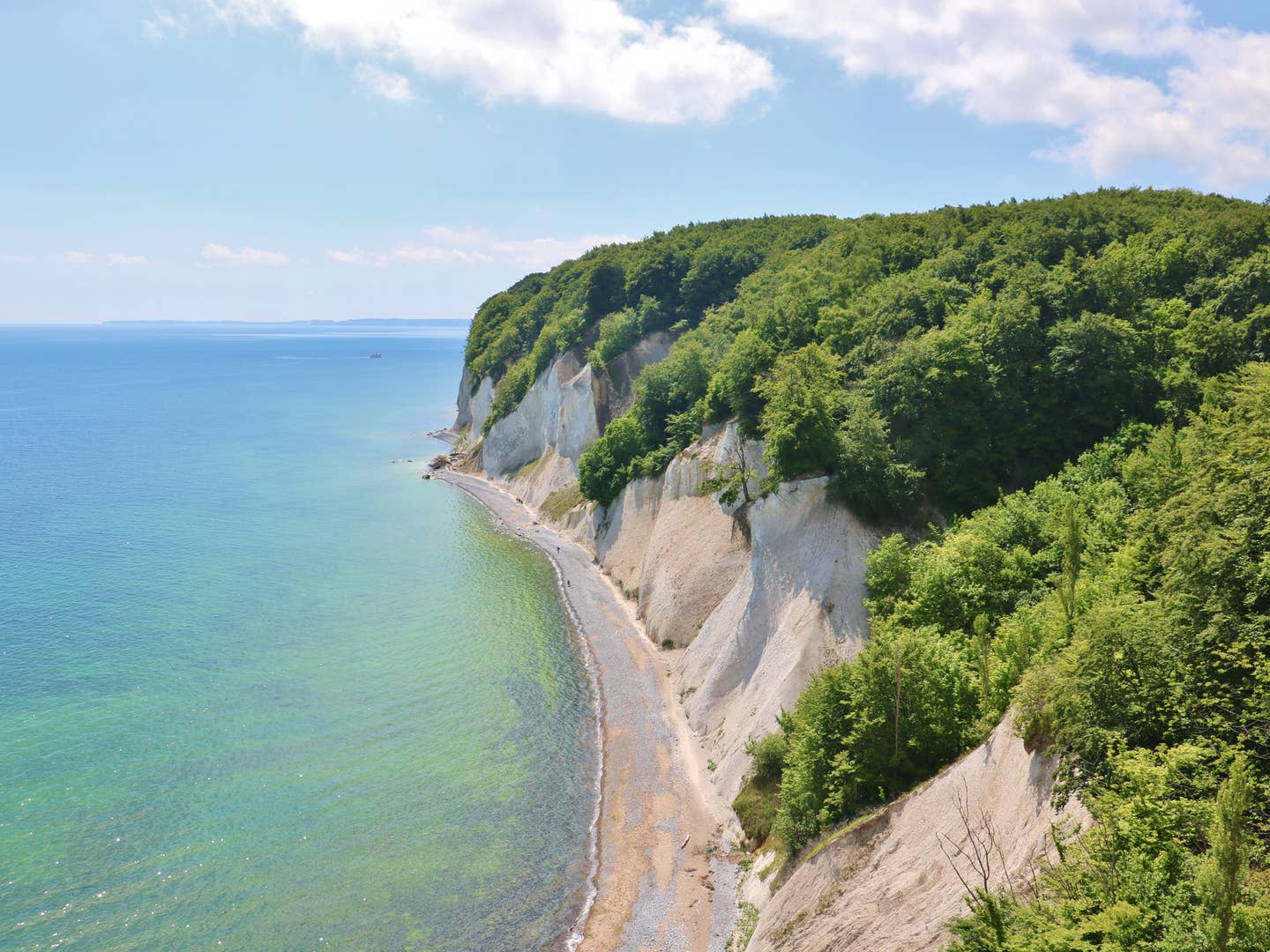 Spektakuläres Ziel im Urlaub in Deutschland: die Kreidefelsen auf Rügen