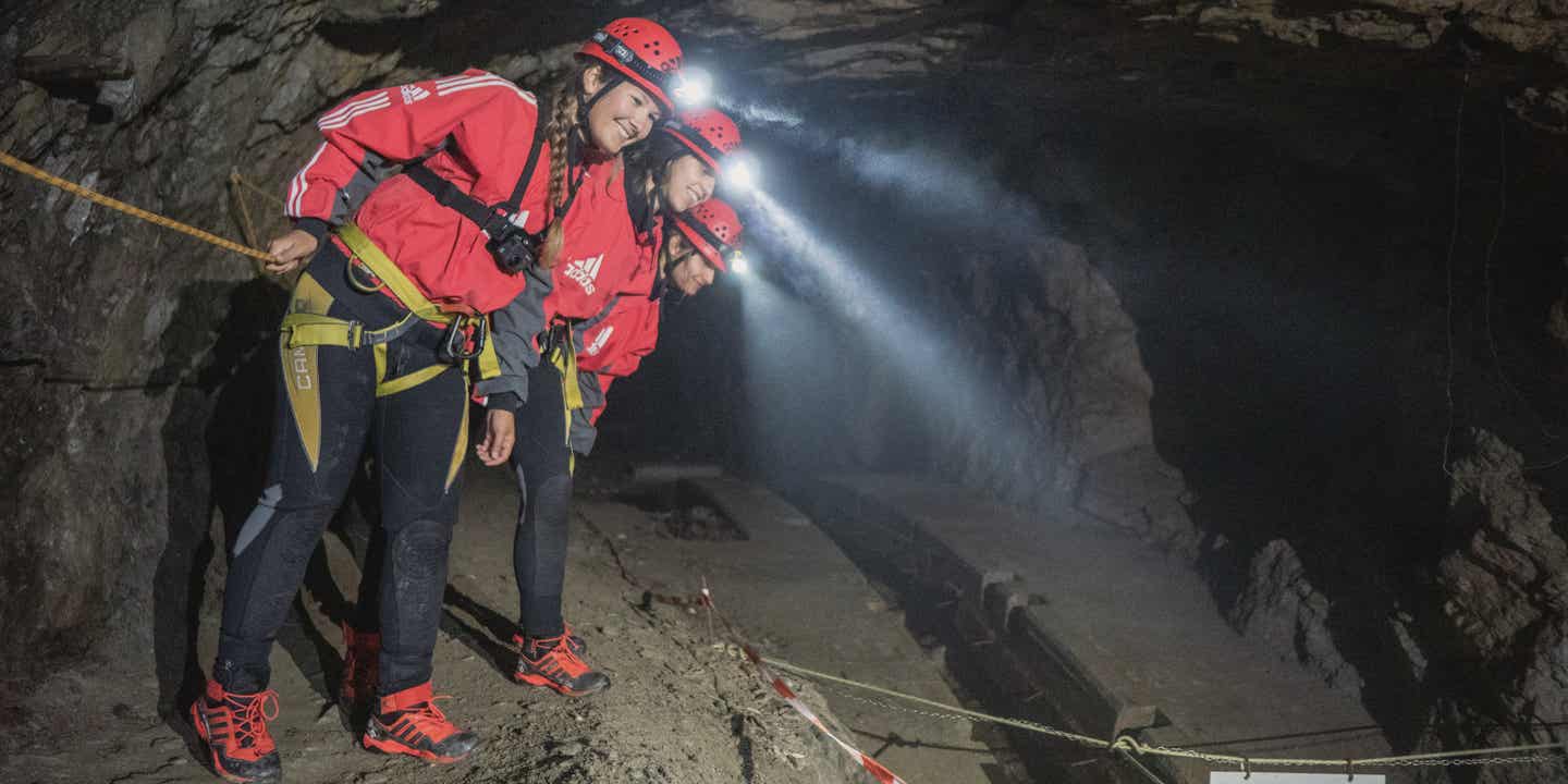 Caving-Abenteuer in der Area 47 in Österreich