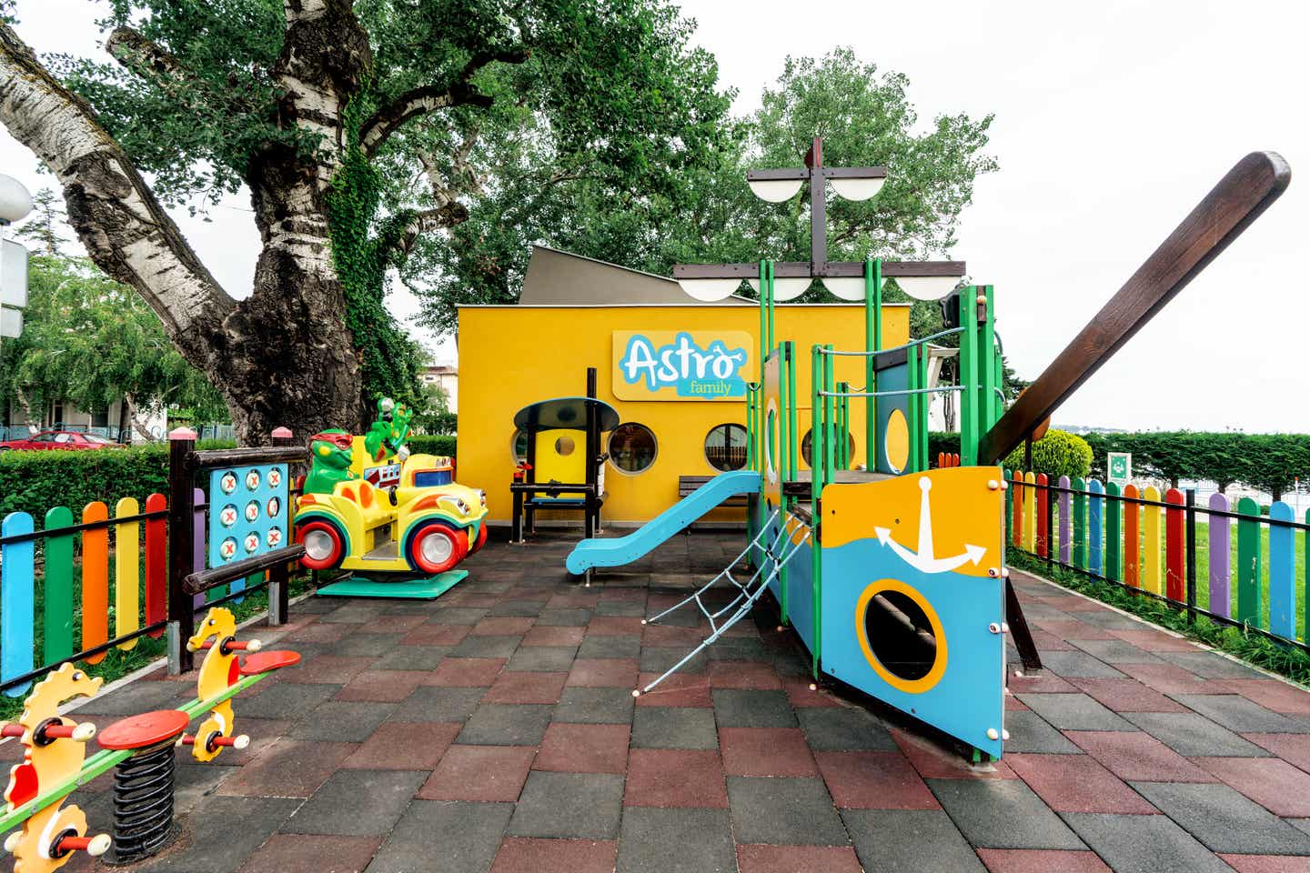 Spielplatz Astro Club im Alua Sun Helios Beach Spielplatz Astro Club im Alua Sun Helios Beach