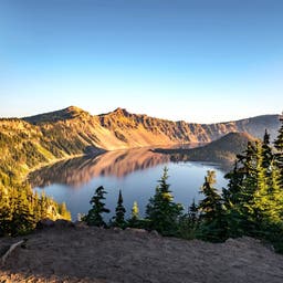 usa-oregon-crater-lake-g-1061054340.jpg
