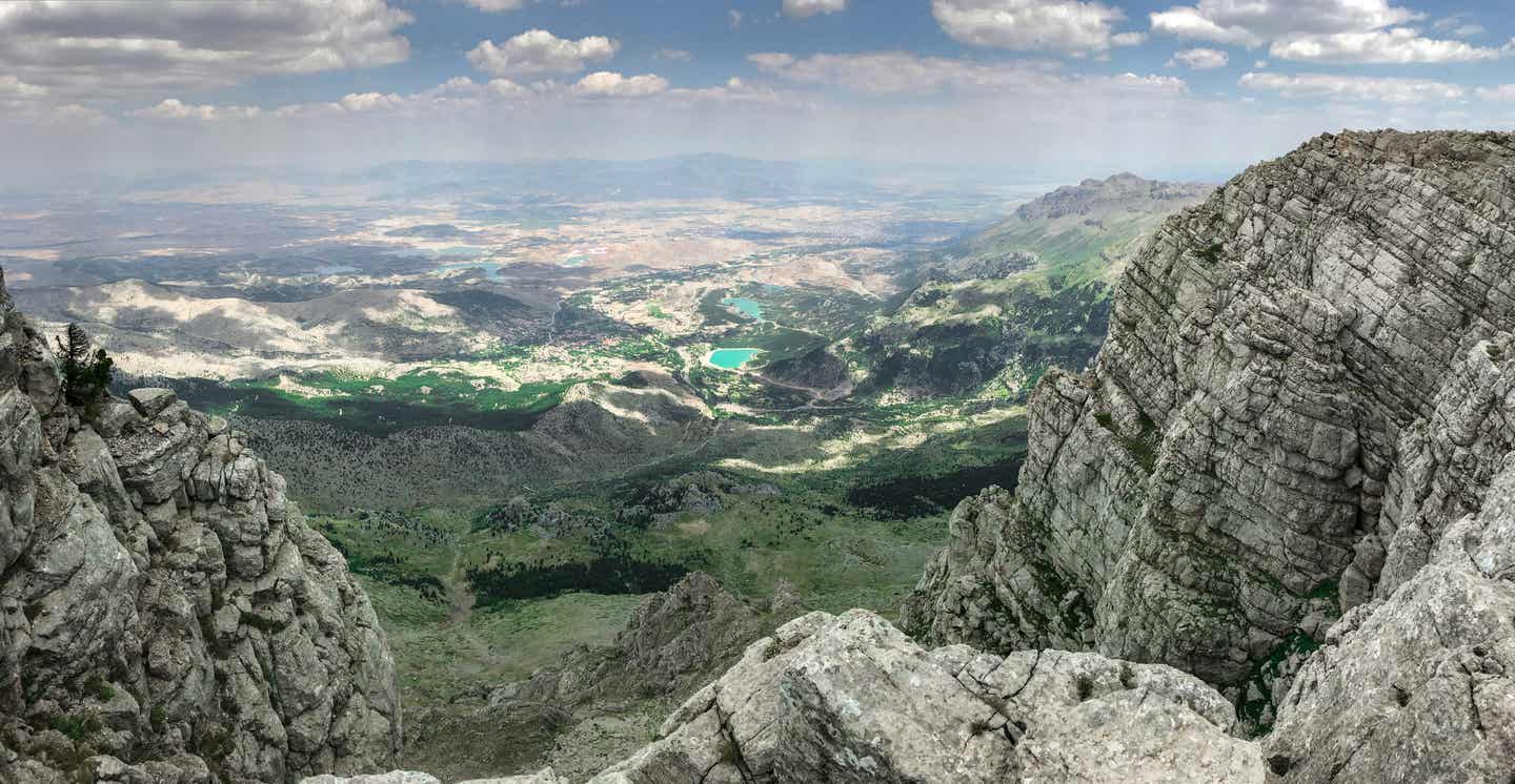 Blick aus dem Hochgebirge der Türkei