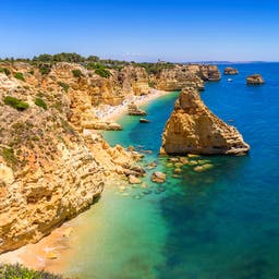 algarve-marinha-felsen-im-meer-g-1146675370.jpg