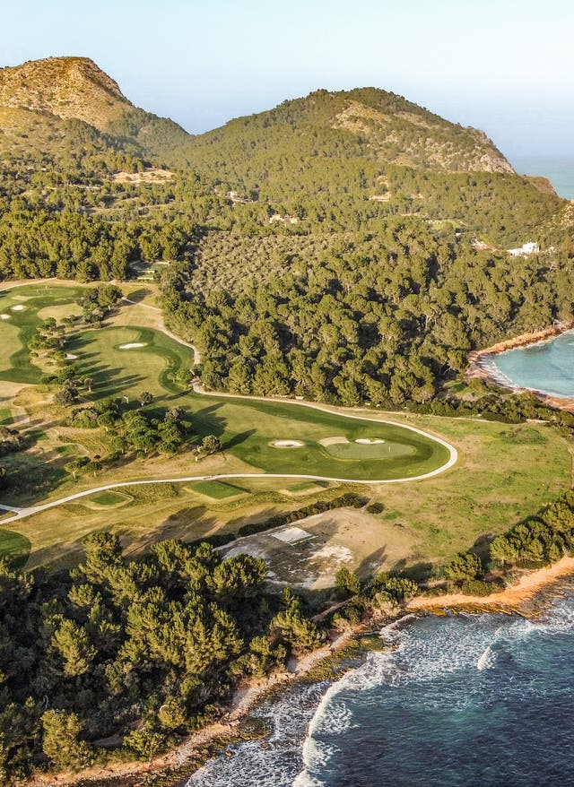 Aktivurlaub Mallorca Mallorca – Straße zum Leuchtturm am Cap Formentor