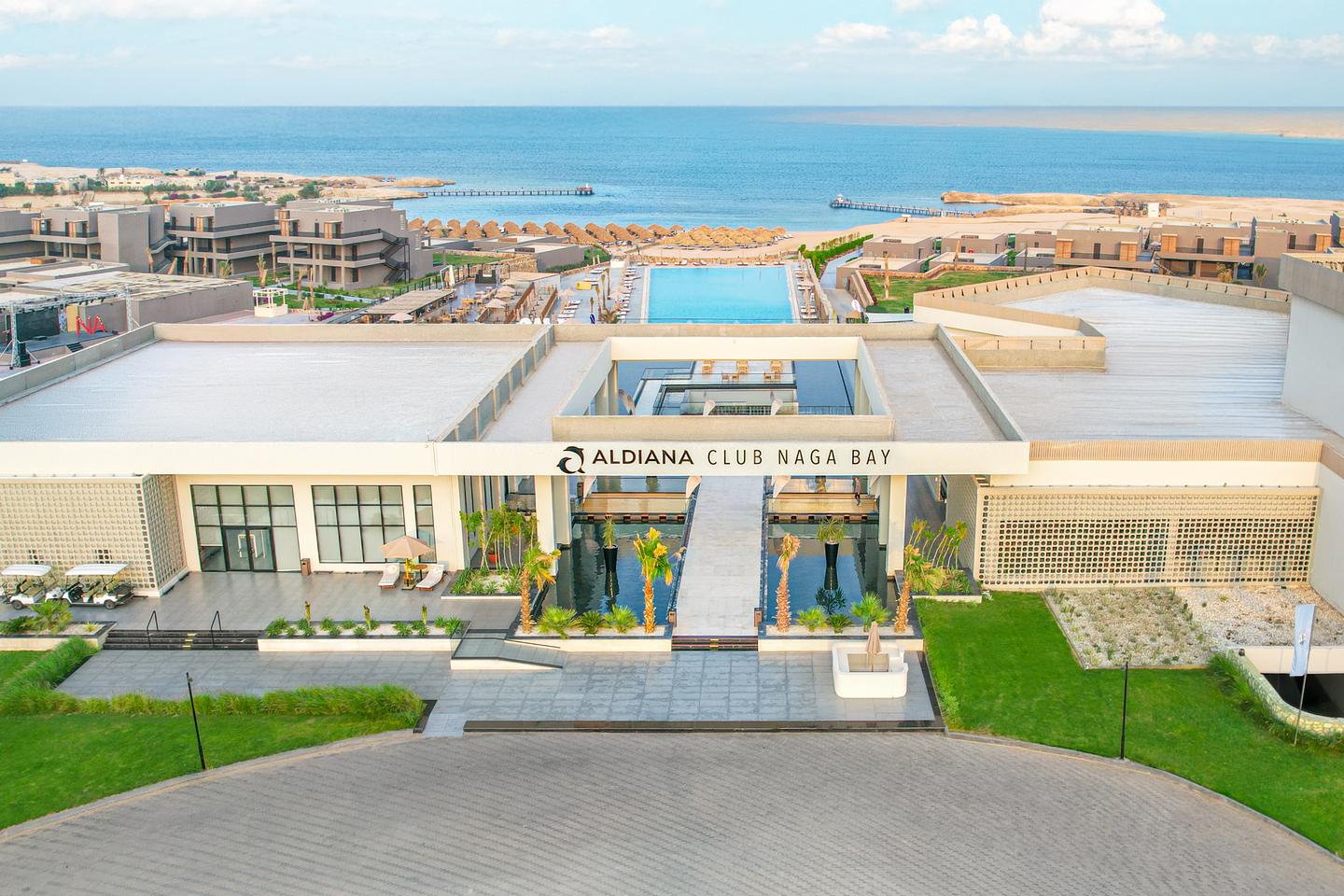 Eingang Aldiana Club Naga Bay