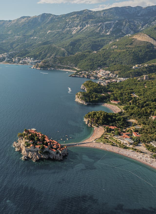 Montenegro Urlaub Montenegro – Küstenstreifen von oben