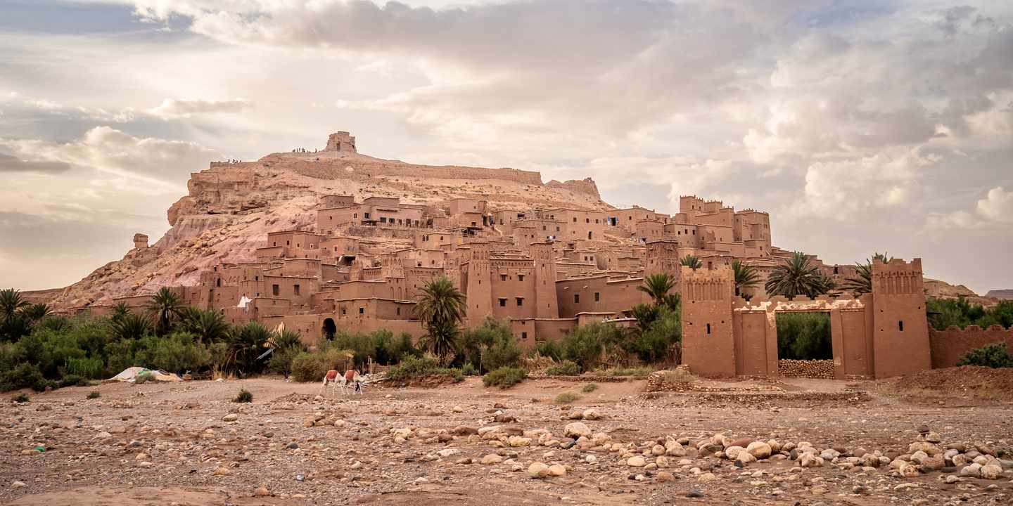 Blick auf den Ksar Aït-Ben-Haddou im Herzen Marokkos