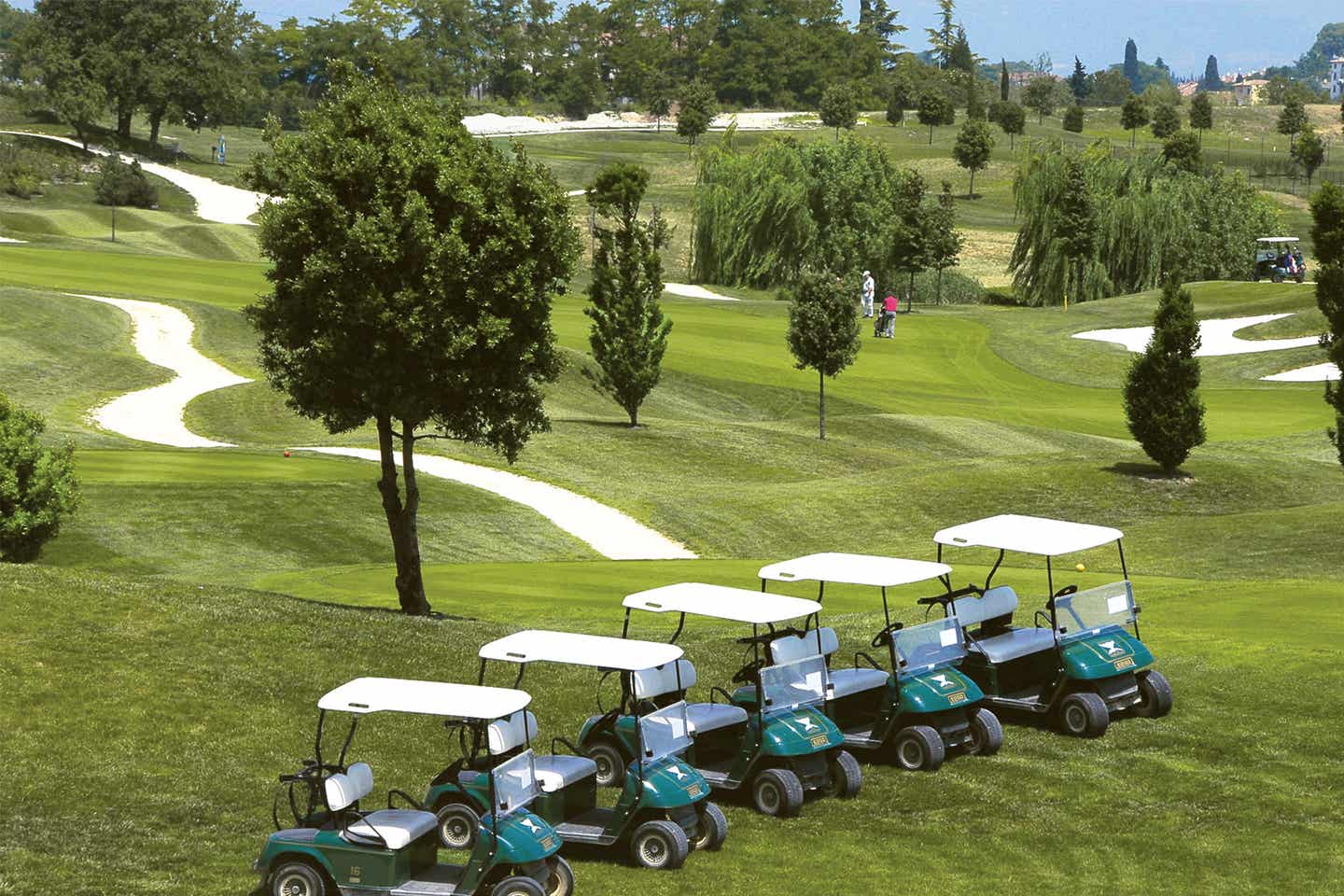 Golf Carts auf dem Golf Club Paradiso del Garda 