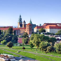 polen-krakau-stadtpanorama-klein-g-507960050.jpg
