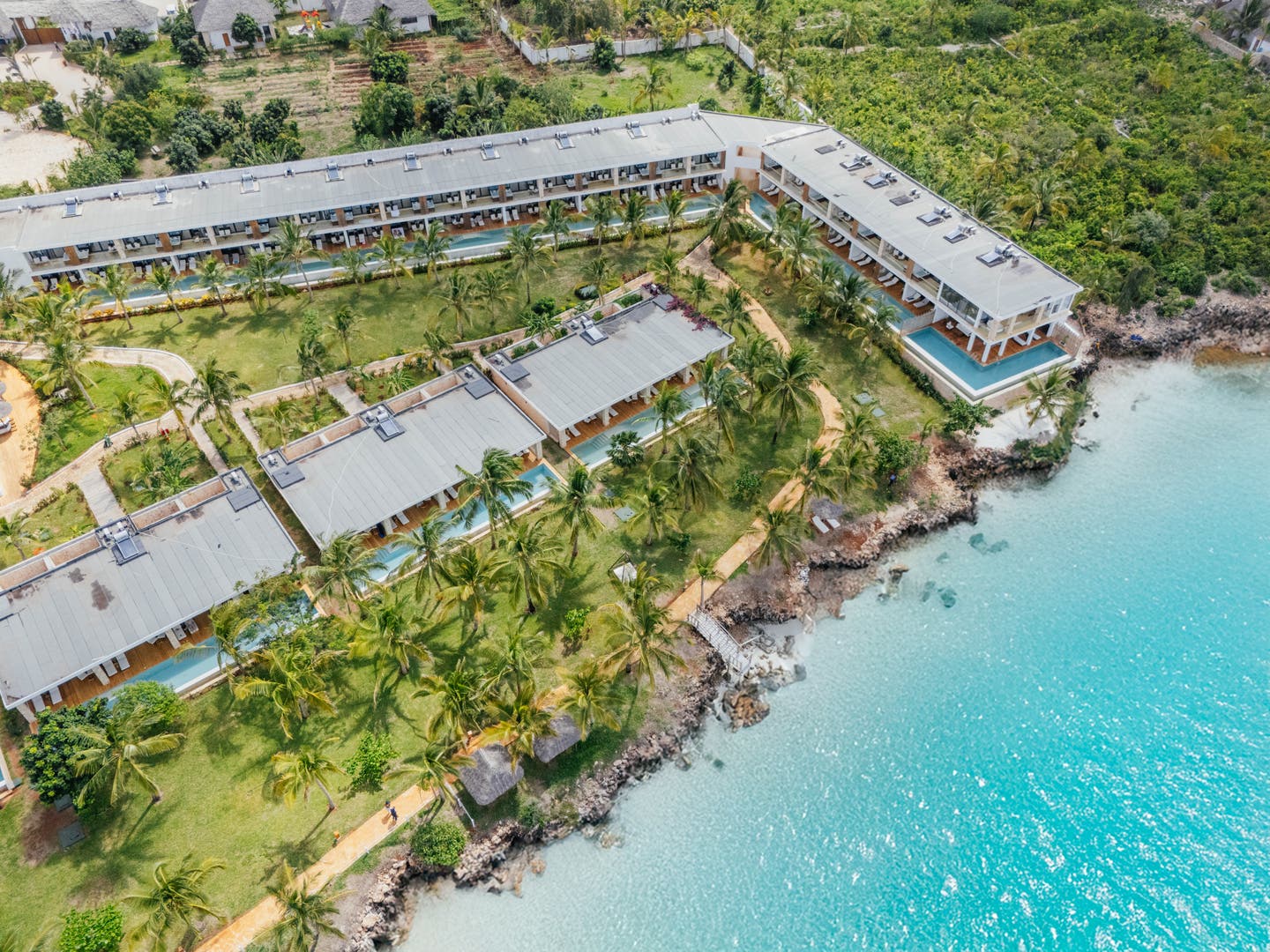 Hotelanlage und Strand des Aldiana Clubs Zanzibar von oben