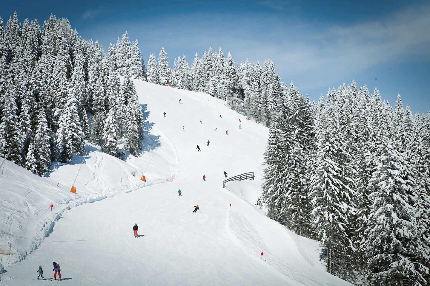 Reiseziele im März: Skifahren in Kitzbühel