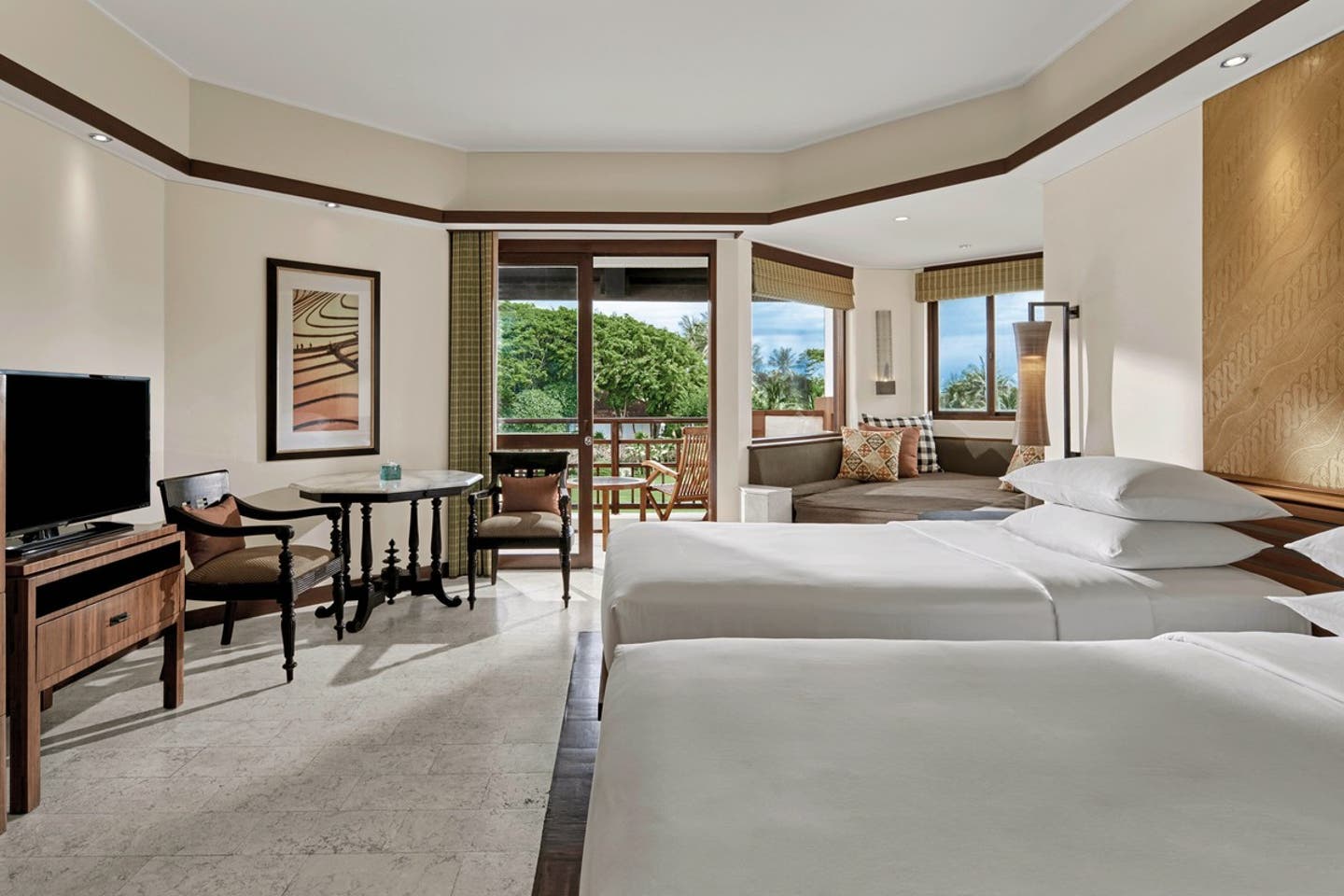 Wohnbeispiel King/Twin Bed Garden View