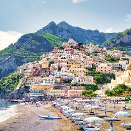 italien-positano-strand-amalfikueste-g-1211564589.jpg