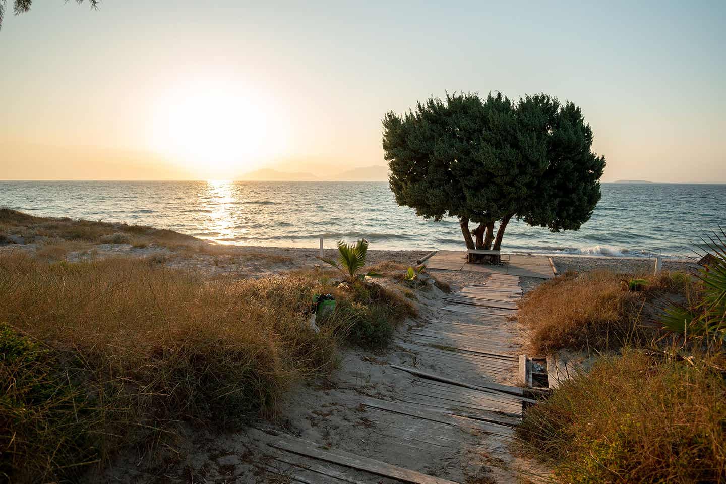 Sonnenuntergang am Mastichari Beach auf Kos mit Meerblick