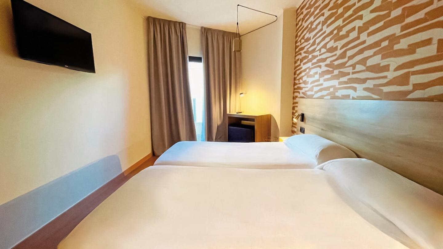 Wohnbeispiel Doppelzimmer seitlicher Meerblick