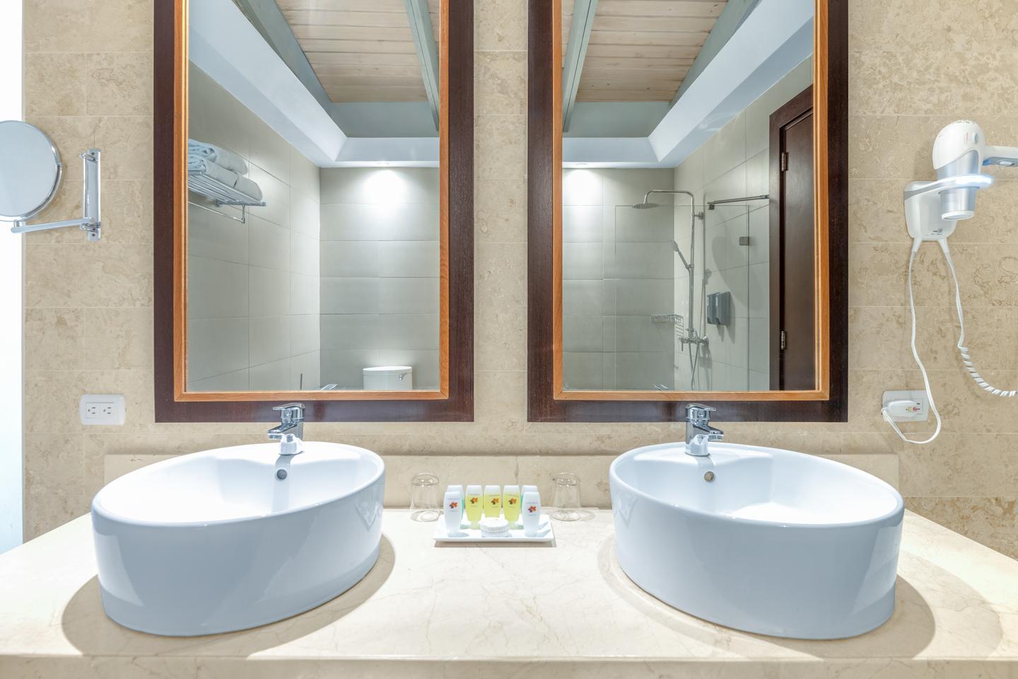 Badezimmer einer Junior Suite