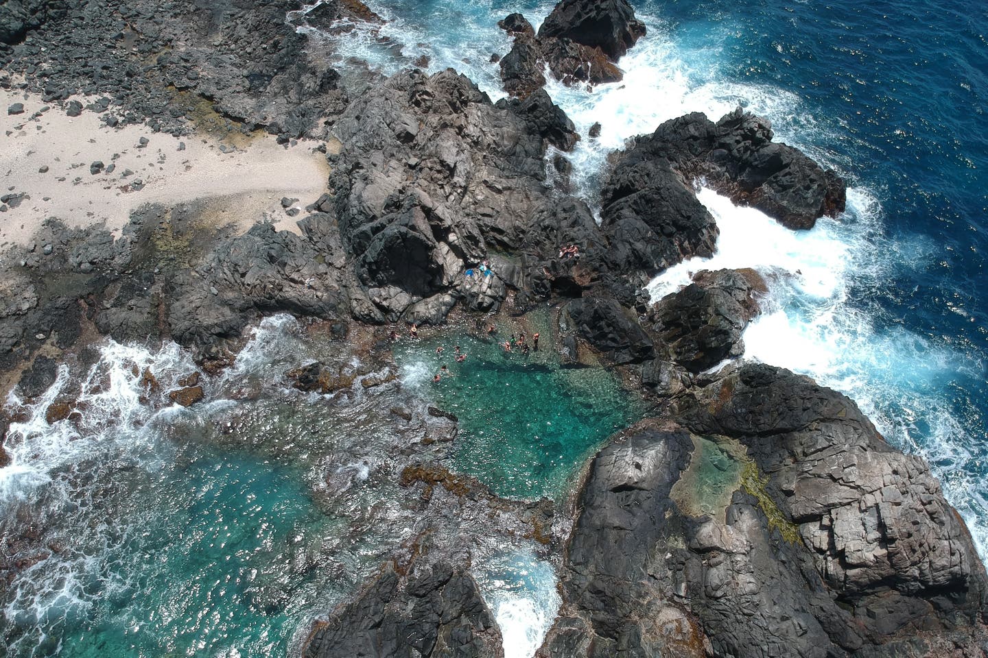 Natural Pools auf der Karibikinsel Aruba