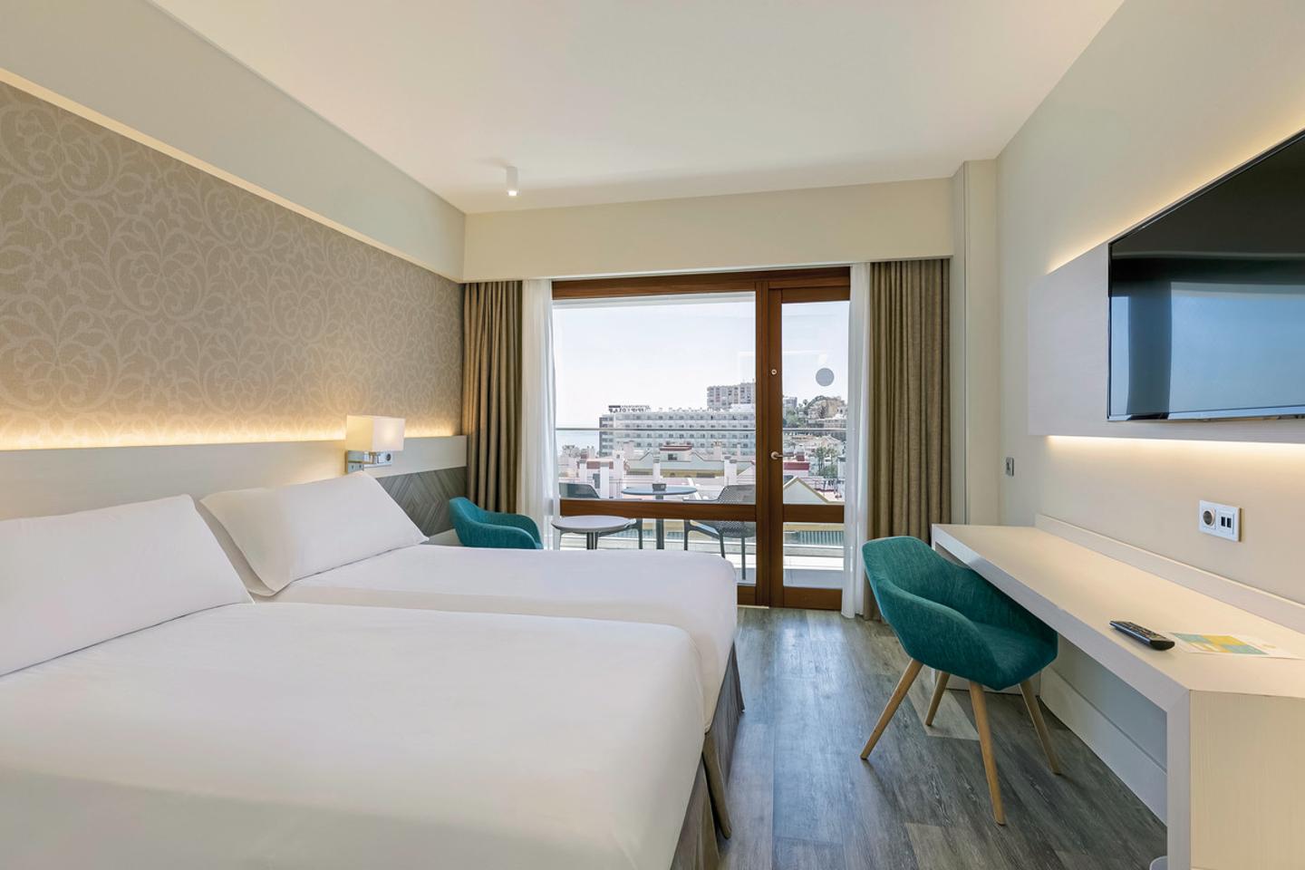 Wohnbsp. Doppelzimmer seitlicher Meerblick