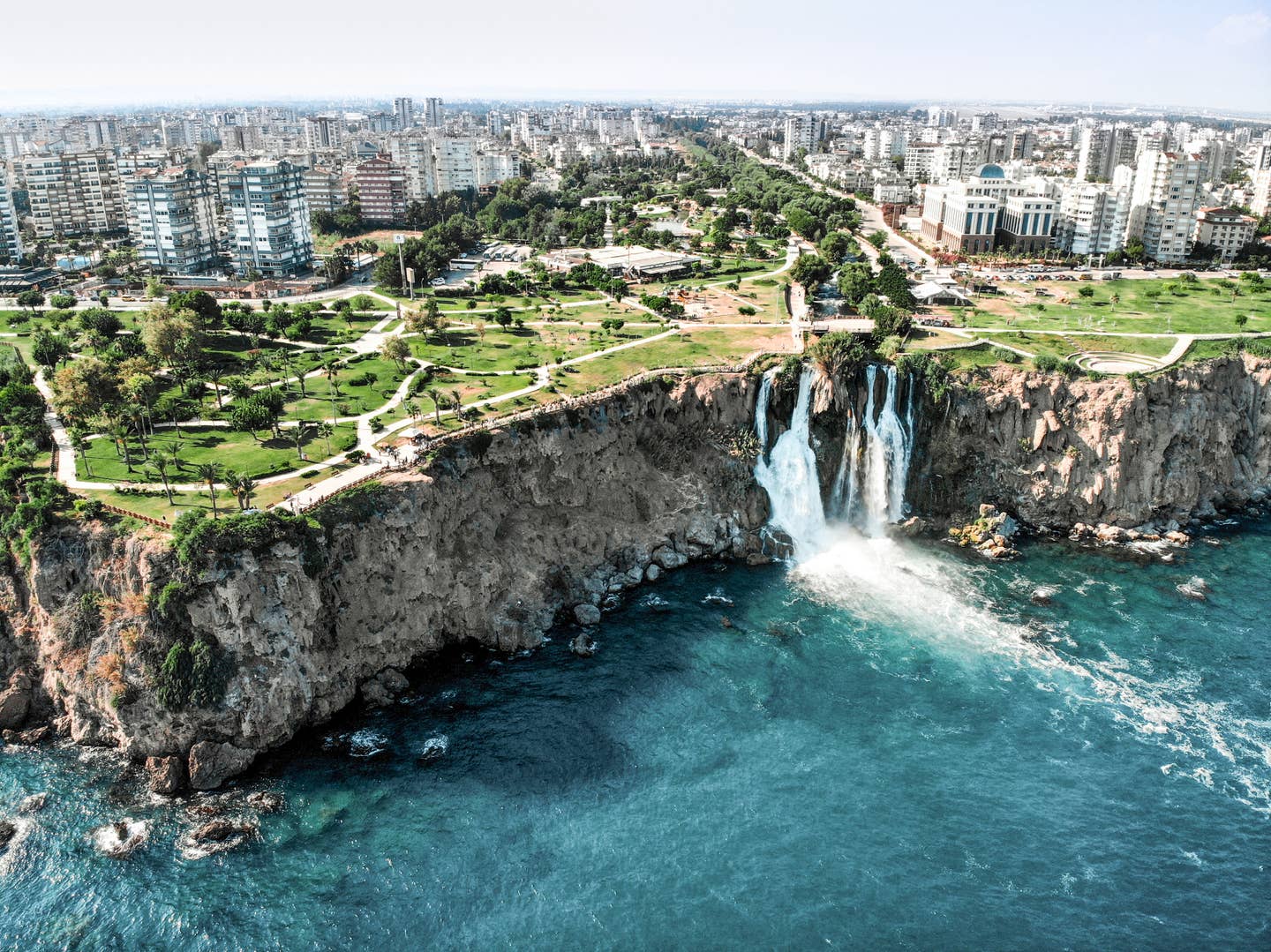 Antalya Urlaub mit DERTOUR. Antalyas Kayo Düden Wasserfall