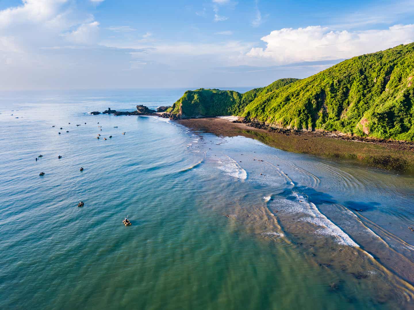 Reisekalender Januar. Am Strand Lombok in Indonesien