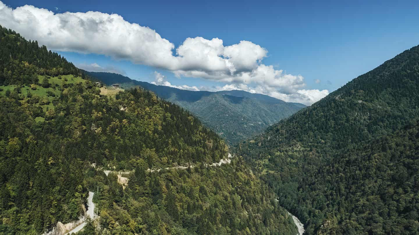 Wälder und Berge in der Türkei 