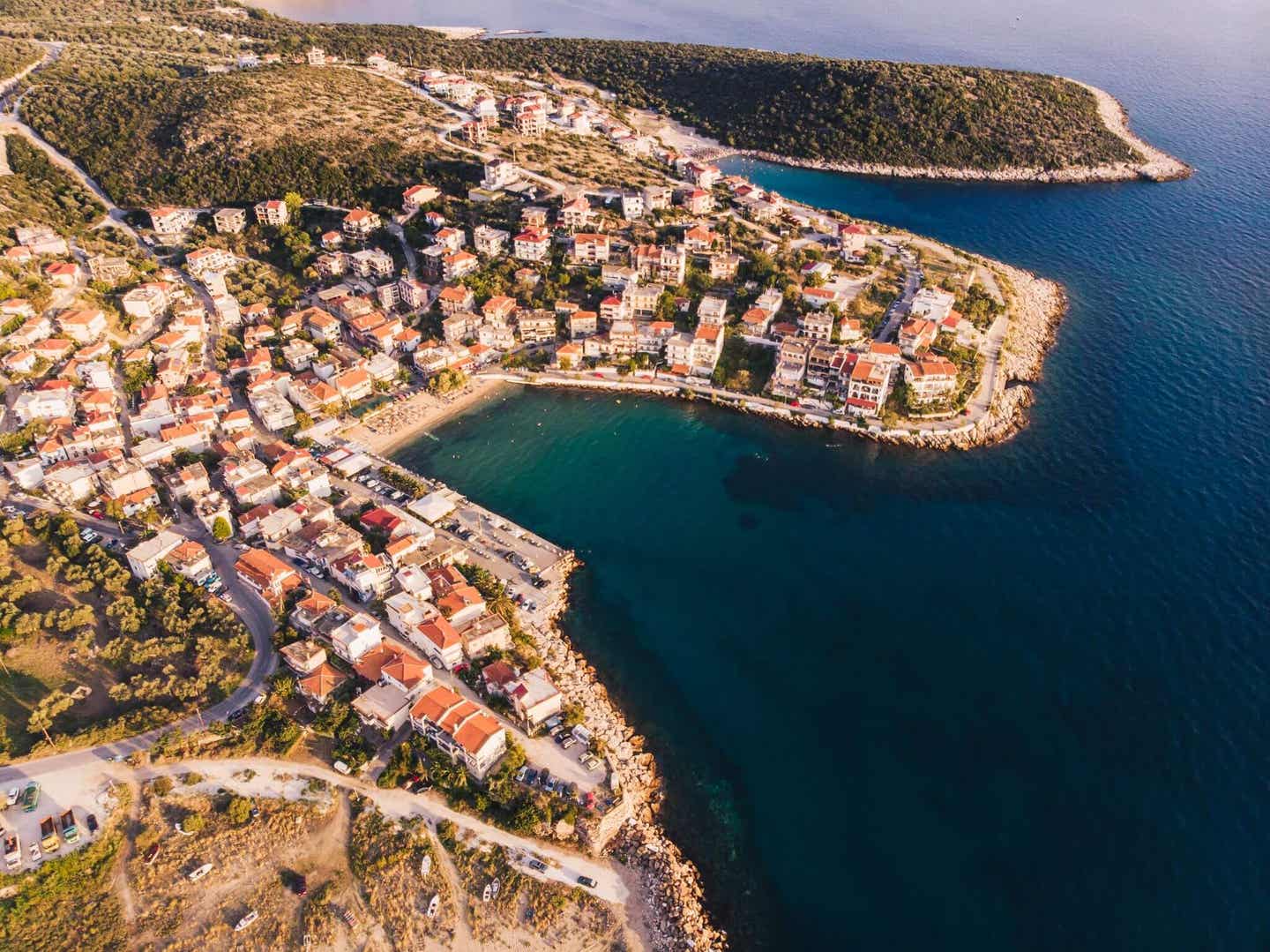 Die Stadt Skala Marion auf der griechischen Insel Thassos