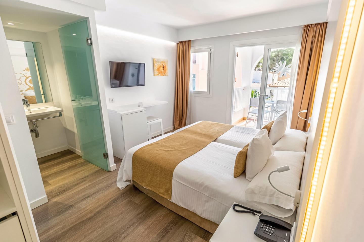 Wohnbeispiel Doppelzimmer mit Balkon