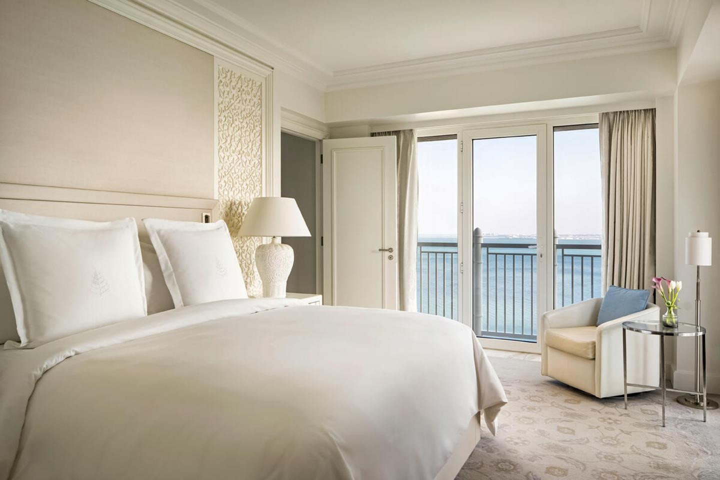 Premier Sea View