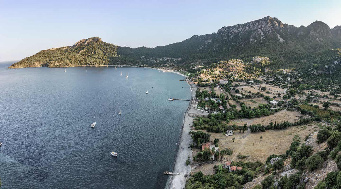 Kumlubuk-Strand in Marmaris. Urlaub mit Meer und Sonne